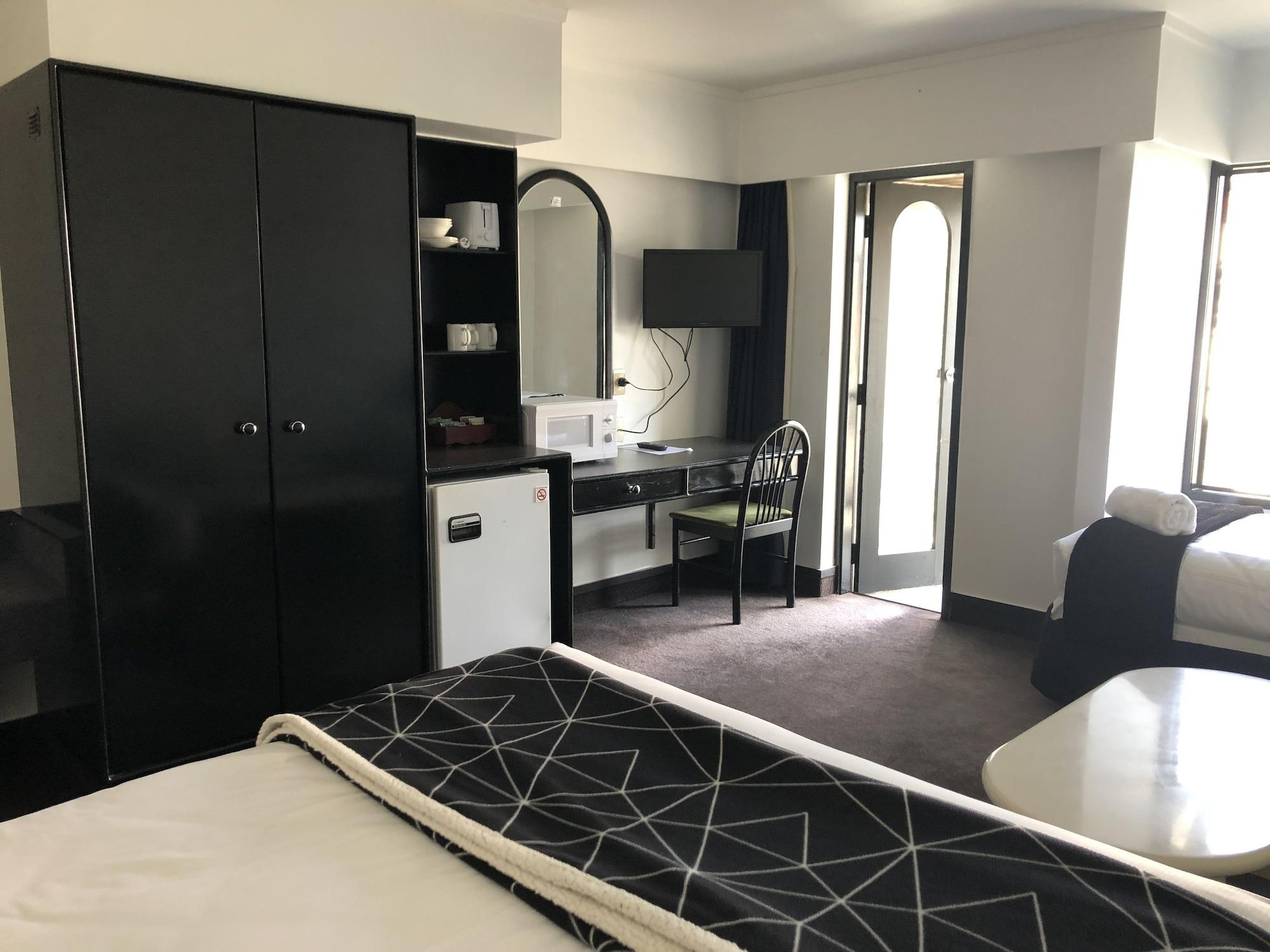 Alcamo Motel Hamilton Extérieur photo