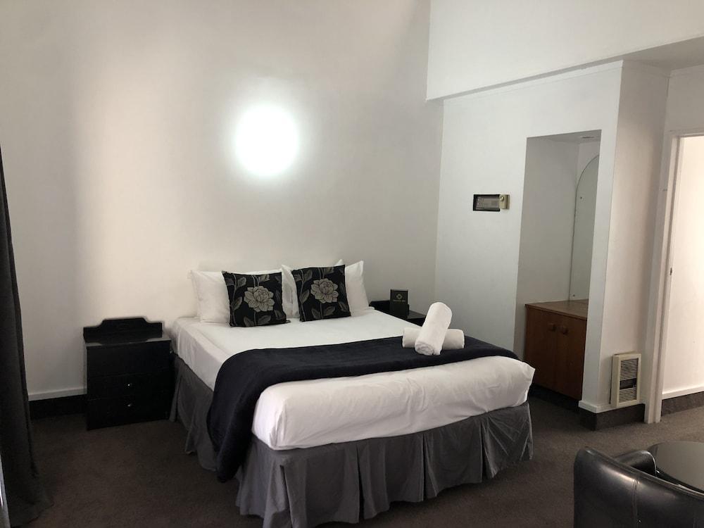 Alcamo Motel Hamilton Extérieur photo